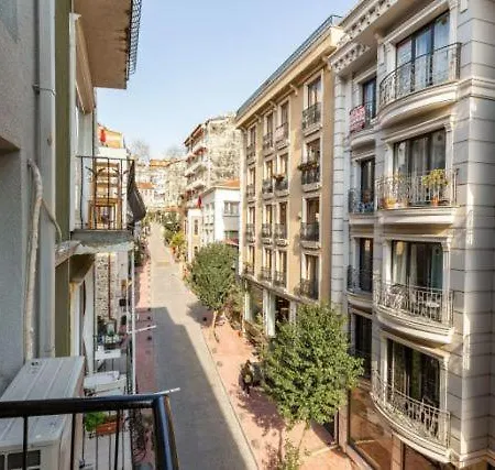 Cihangir Apartment Istanbul
